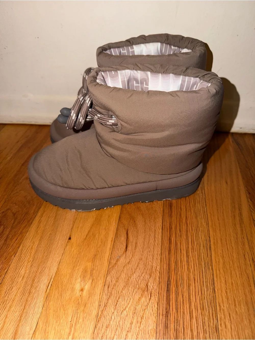 UGG padded pull